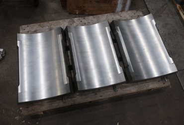Repaired new whitemetal in bearing.jpg