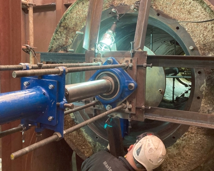 Mobile machining on-site