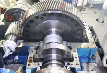 Gearbox damage. opened and showing the damage bearing housing.jpeg