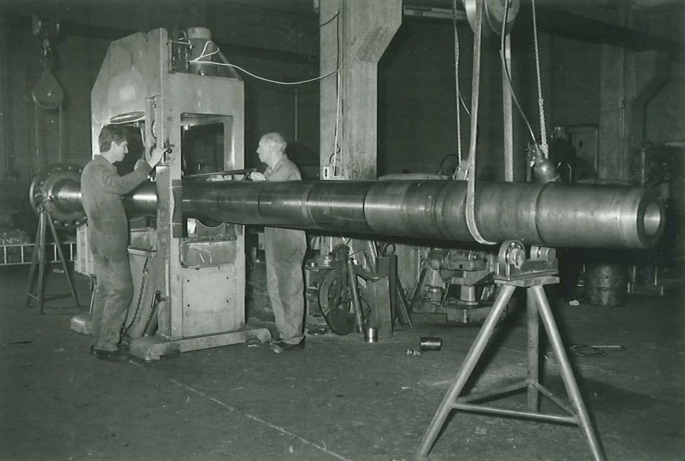 Early straightening of shafts