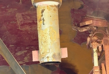rudder damage to rudder trunk