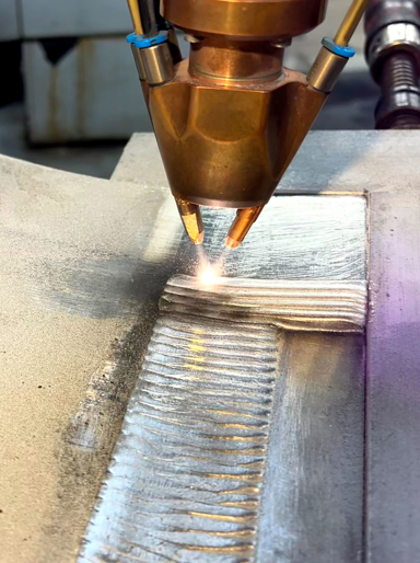 Laser cladding with white metal