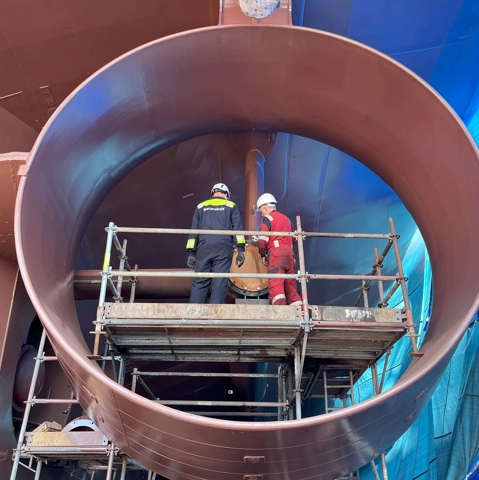 Technical supervision in thruster