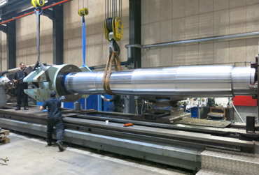 Blue fitting rudder stock tiller.jpg