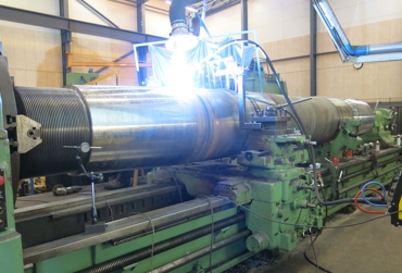 Welding on rudder stock.jpg