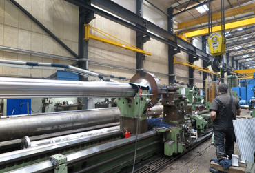 Lathe machning of new propeller shaft.jpg